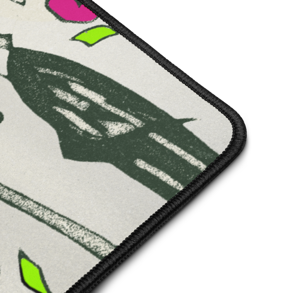 RACE - B&W - DESK MAT
