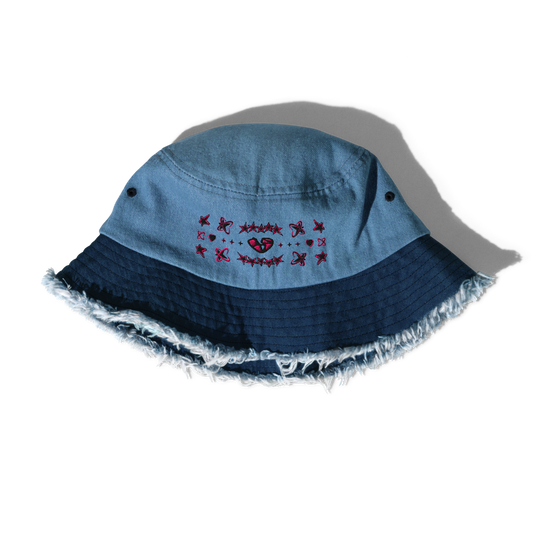 REBEL HEART - BUCKET HAT